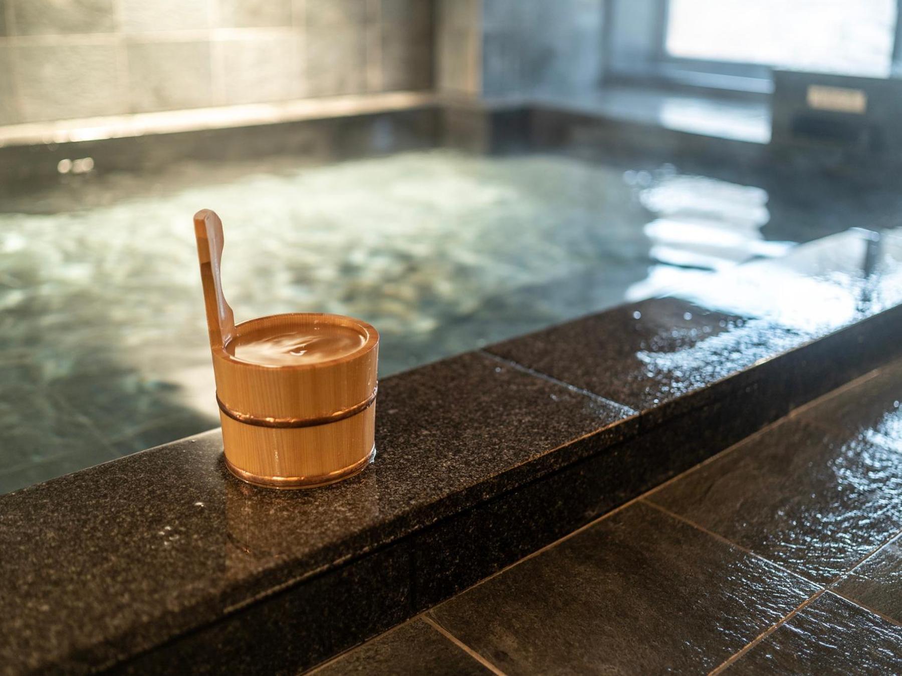 Super Hotel Kumamoto Ekimae Natural Hot Springs Zewnętrze zdjęcie